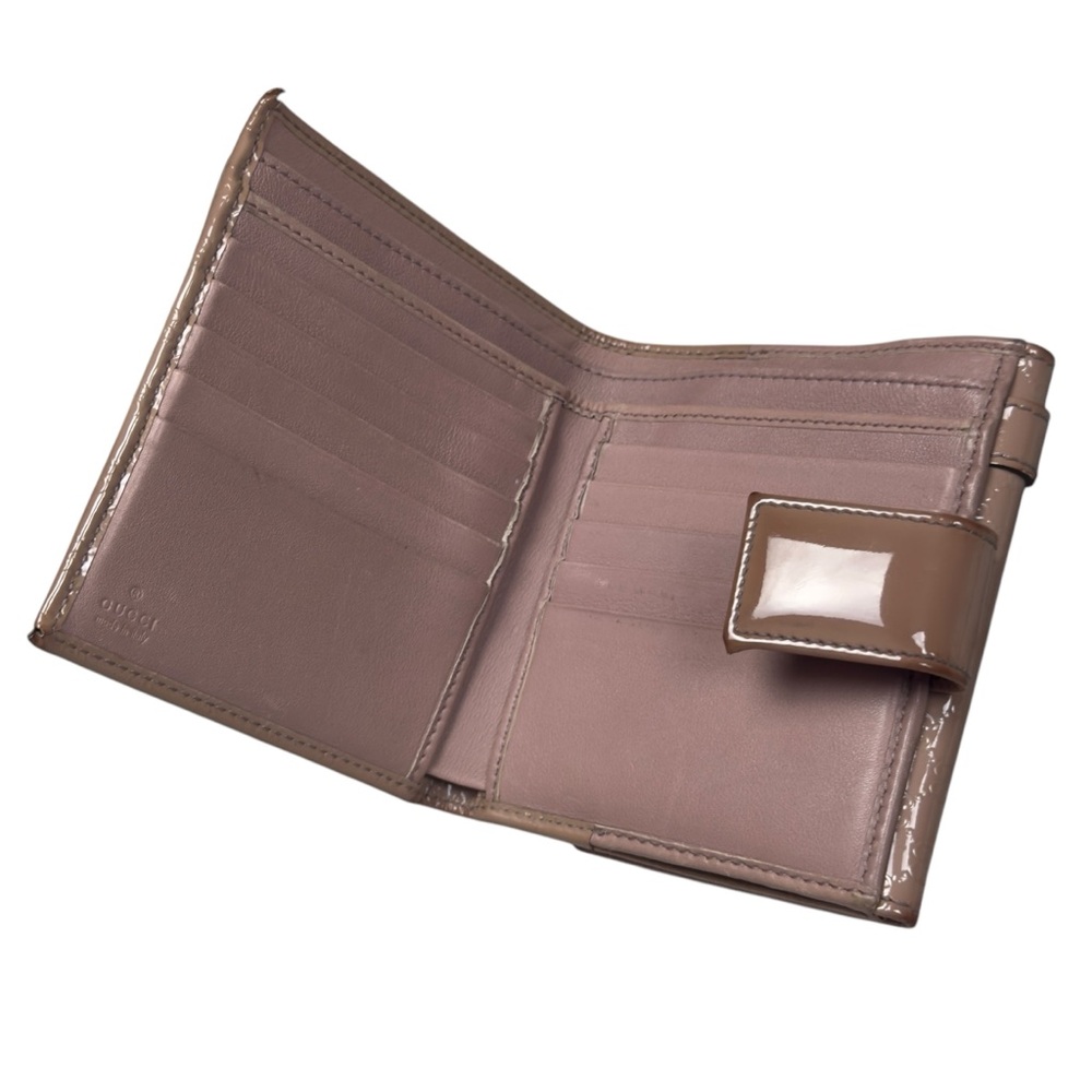 Authentic Gucci Beige Microguccissima Patent Leather Buckle French Small Wallet - Picture 8 of 15